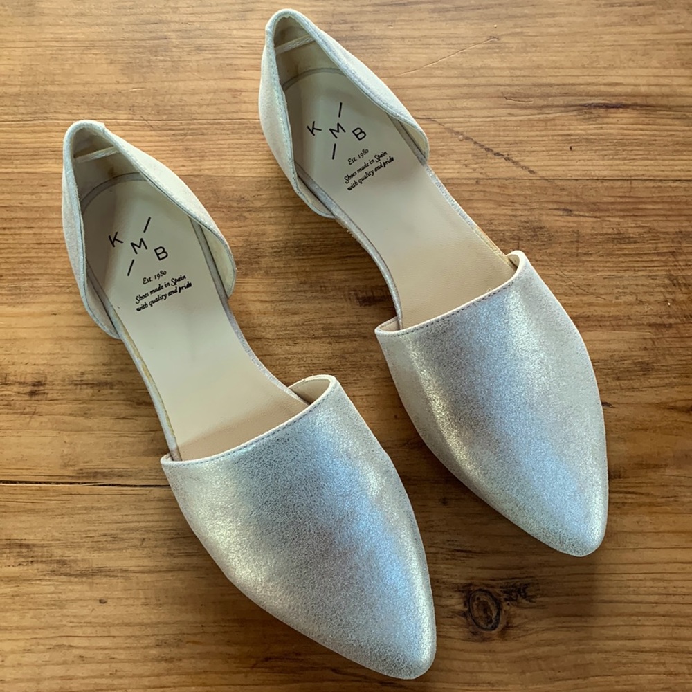 Anthropologie  KMB woman’s  suede flat shoes metallic silver/gold size 38